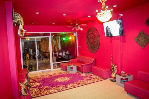 Common Massage & Spa male gay Chiang Mai