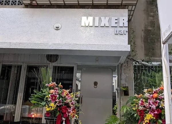 Mixer Bar