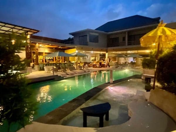 Man Resort